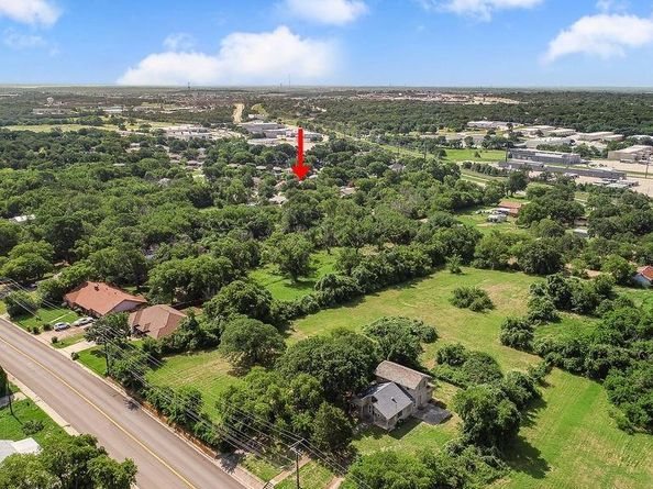 1011  Reed Road , Denton Texas 76205