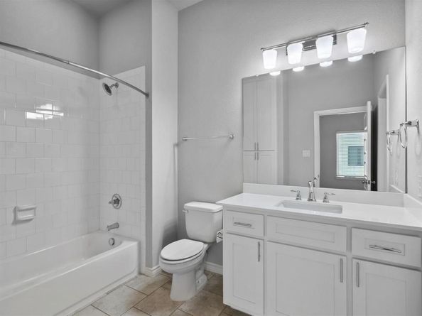 324  Nursery Lane , Fort Worth Texas 76114