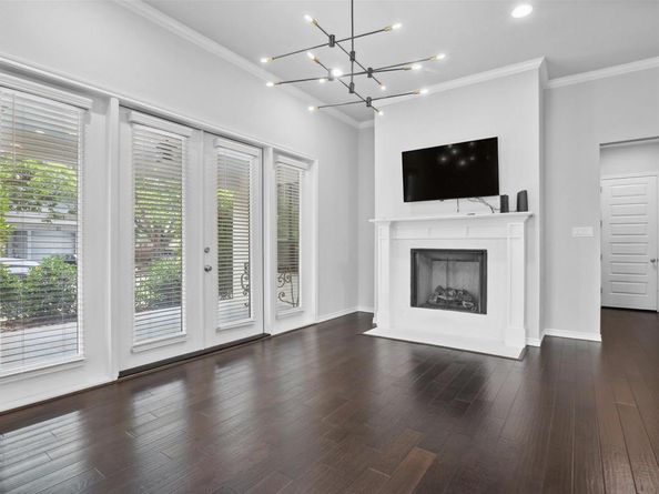 324  Nursery Lane , Fort Worth Texas 76114