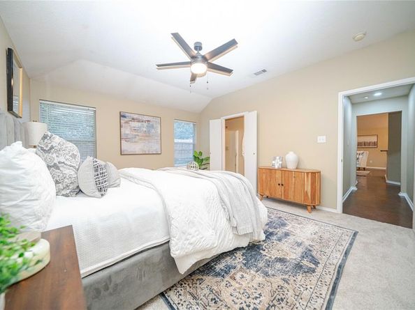 7921  Mourning Dove Drive , Arlington Texas 76002
