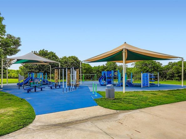 7921  Mourning Dove Drive , Arlington Texas 76002
