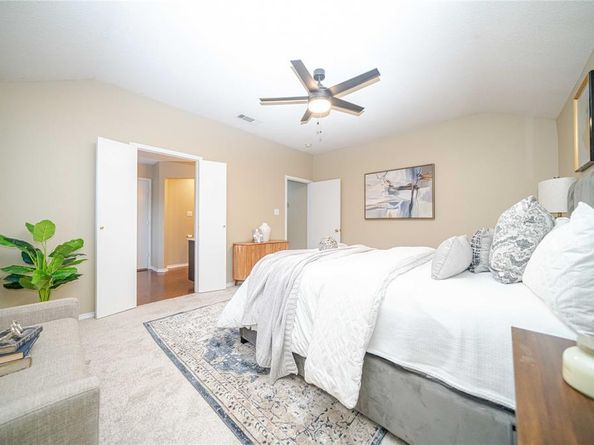 7921  Mourning Dove Drive , Arlington Texas 76002
