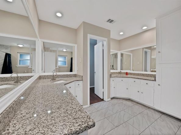 7329  Yolanda Drive , Fort Worth Texas 76112