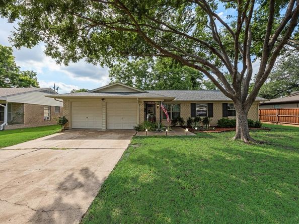 13835  Pyramid Drive , Farmers Branch Texas 75234