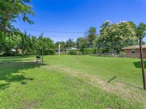 1224  Park Center Street , Benbrook Texas 76126