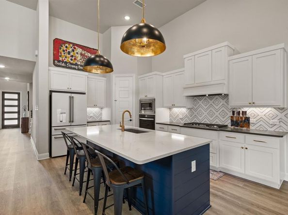 3000  Walker Way , Northlake Texas 76247