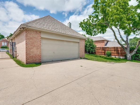 2311  Megan Way , Arlington Texas 76016