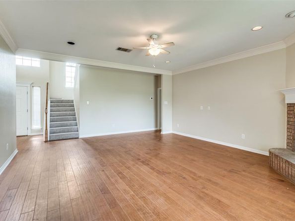 2311  Megan Way , Arlington Texas 76016