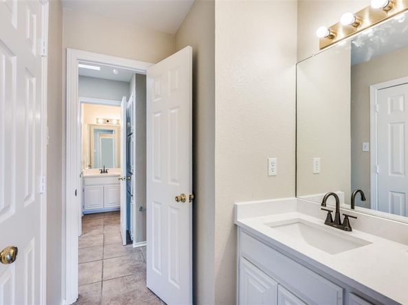 2311  Megan Way , Arlington Texas 76016