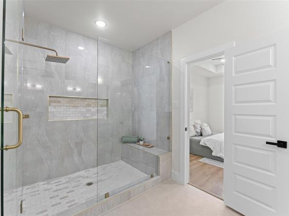 2104  Danner Street , Fort Worth Texas 76105