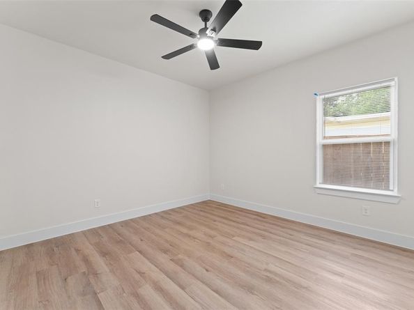 2104  Danner Street , Fort Worth Texas 76105