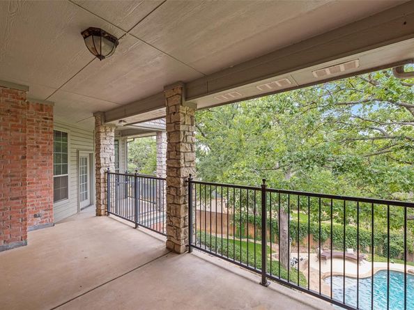 2802  High Point Court , Grapevine Texas 76051