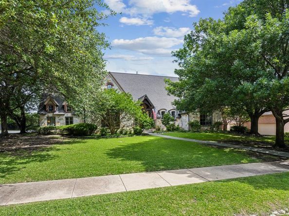 6707  Meadow Road , Dallas Texas 75230