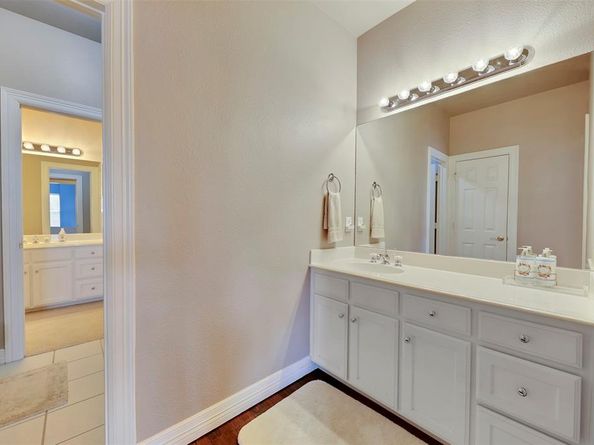 319  Meadow Drive , Sunnyvale Texas 75182