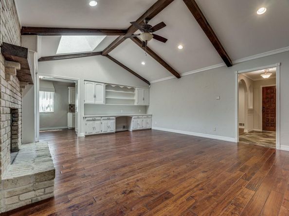 7756  La Verdura Drive , Dallas Texas 75248