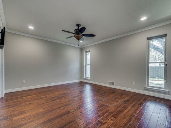 7756  La Verdura Drive , Dallas Texas 75248