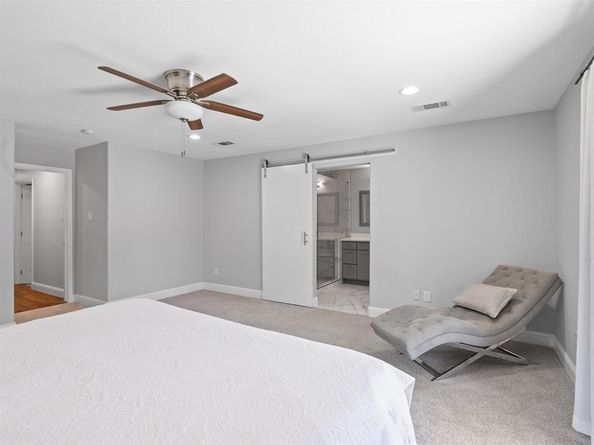 7724  Meadowhaven Drive , Dallas Texas 75254