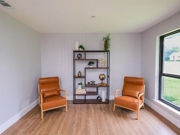 6519  Club Wood  , Dallas Texas 75237