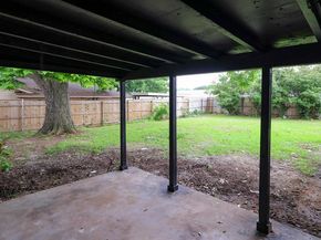 6519  Club Wood  , Dallas Texas 75237