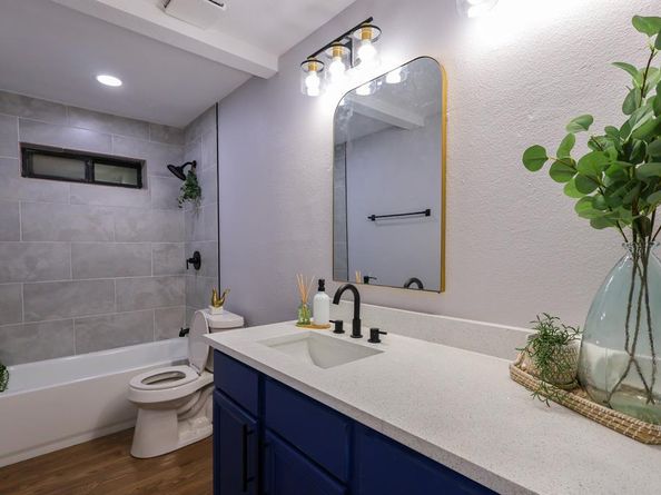6519  Club Wood  , Dallas Texas 75237