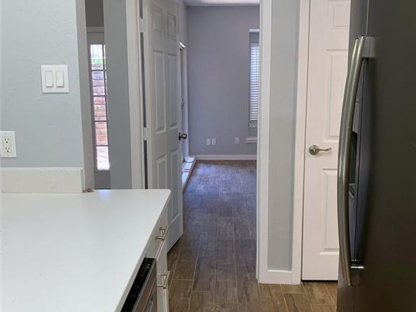 8601  Park Lane  414, Dallas Texas 75231
