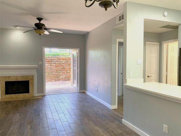 8601  Park Lane  414, Dallas Texas 75231