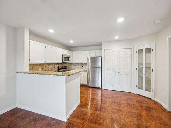 6108  Abrams Road  601, Dallas Texas 75231