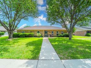 2138  Wellington Drive , Grand Prairie Texas 75051