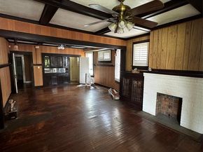 1205 W Arlington Avenue , Fort Worth Texas 76110