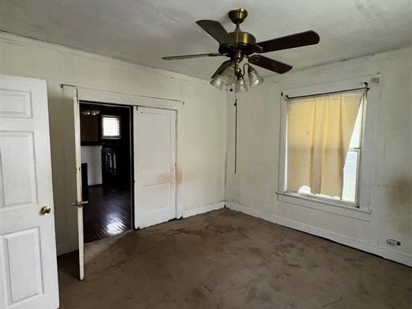 1205 W Arlington Avenue , Fort Worth Texas 76110