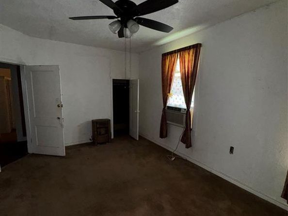 1205 W Arlington Avenue , Fort Worth Texas 76110