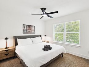 400  Lansing Street , Dallas Texas 75203
