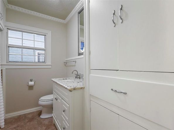 4209  Curzon Avenue , Fort Worth Texas 76107