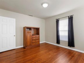4209  Curzon Avenue , Fort Worth Texas 76107