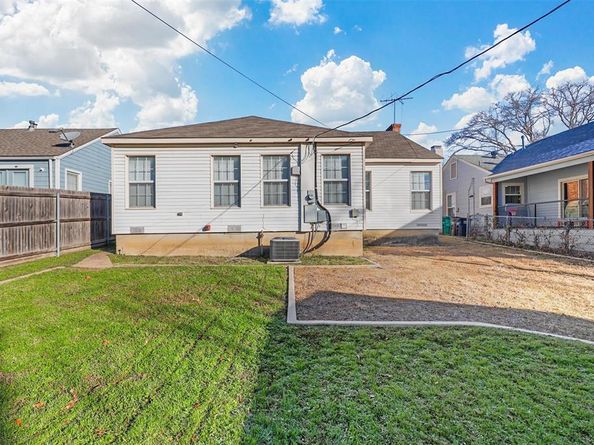 4209  Curzon Avenue , Fort Worth Texas 76107