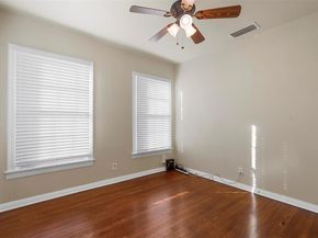 4209  Curzon Avenue , Fort Worth Texas 76107