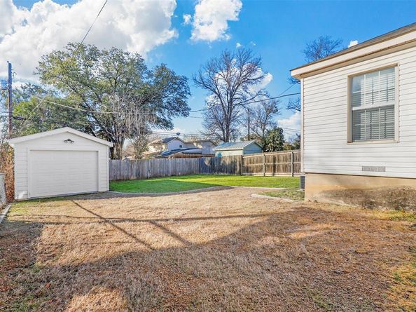 4209  Curzon Avenue , Fort Worth Texas 76107