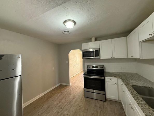 2505  Normont Circle , Fort Worth Texas 76103