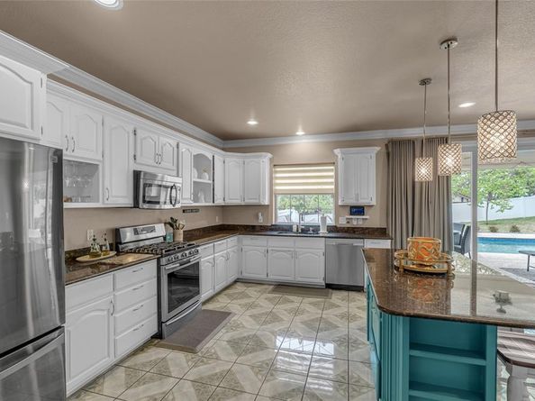 4212  Las Brisas Drive , Irving Texas 75038