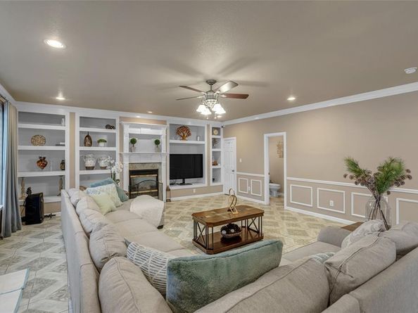 4212  Las Brisas Drive , Irving Texas 75038