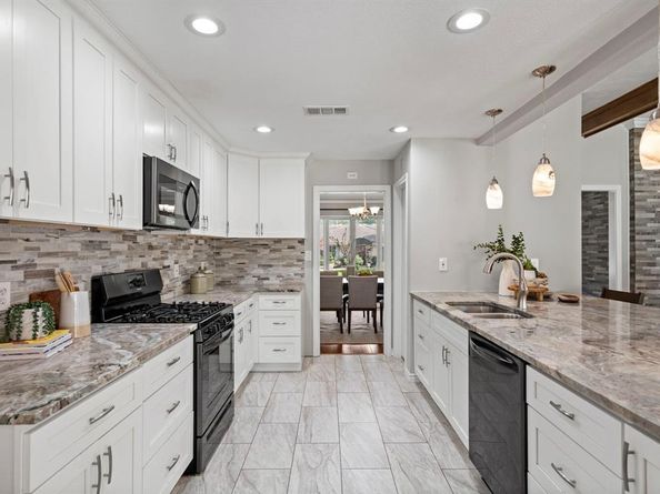 6349  Highgate Lane , Dallas Texas 75214