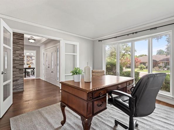 6349  Highgate Lane , Dallas Texas 75214