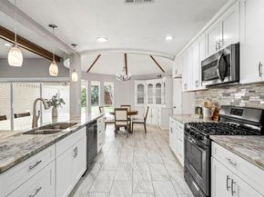 6349  Highgate Lane , Dallas Texas 75214