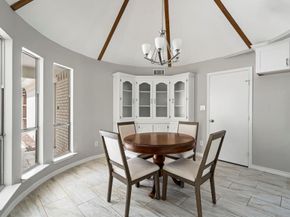 6349  Highgate Lane , Dallas Texas 75214