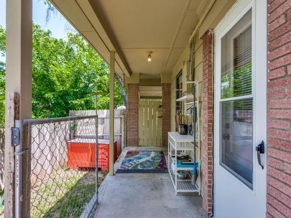 5408  Waltham Avenue , Fort Worth Texas 76133
