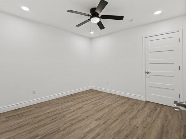 4105  Candlenut Lane , Dallas Texas 75244