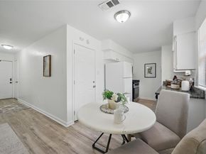 629  Chambers Street , Denton Texas 76205