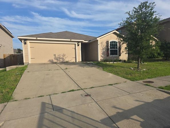 1322  Lucchese Lane , Dallas Texas 75253