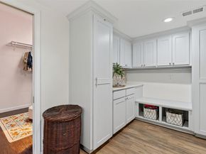 6405  Glennox Lane , Dallas Texas 75214