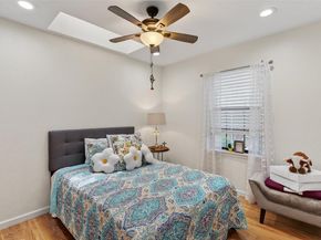 6405  Glennox Lane , Dallas Texas 75214